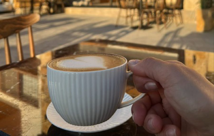 Fenha Karaburun'da latte